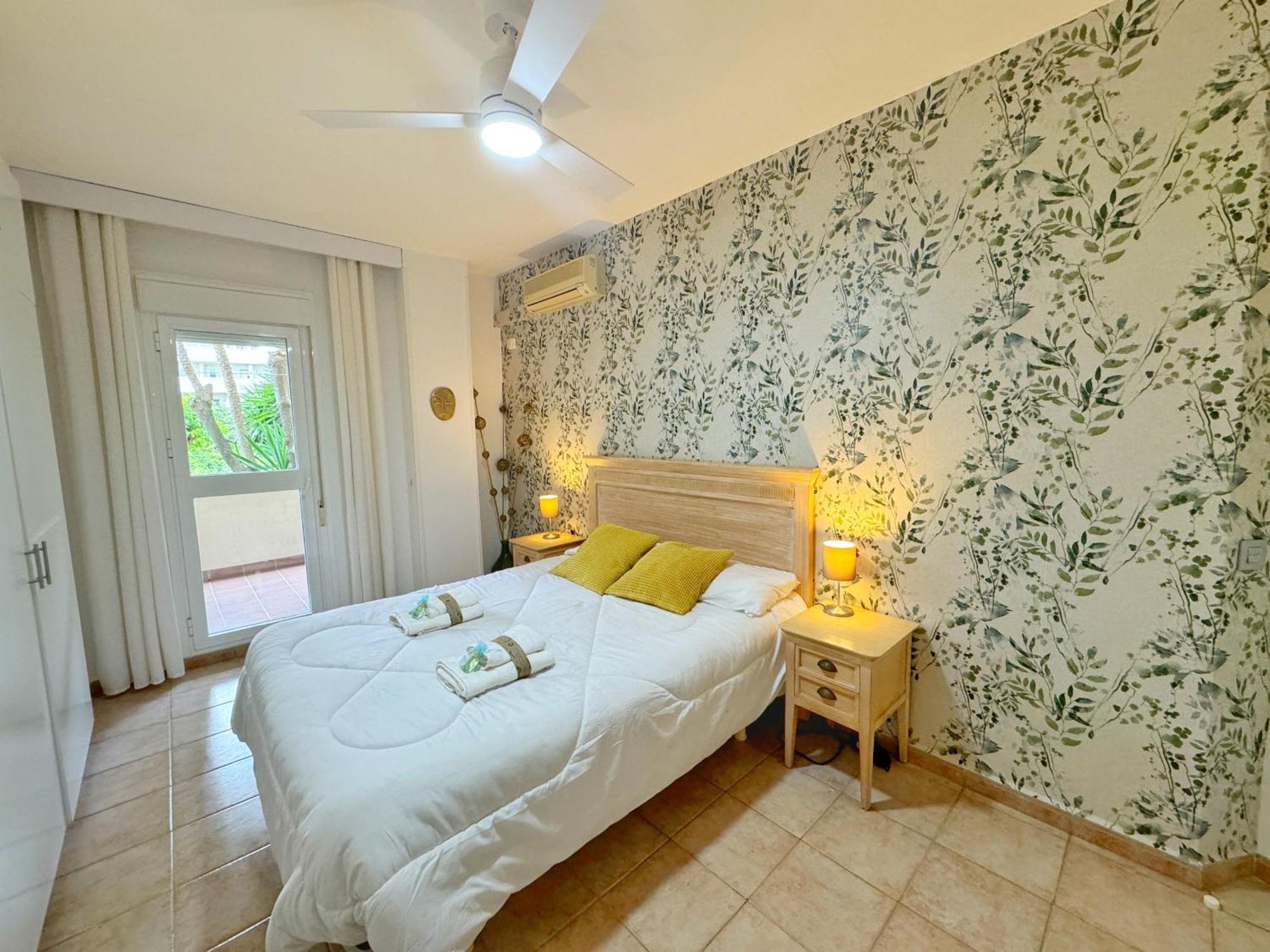 בנאלמדנה 797 Holiday Rentals- Precioso Piso Con Vistas Al Jardin En Benalbeach מראה חיצוני תמונה